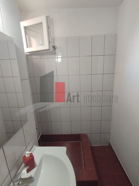 Bd. Obregia - Fantana Florilor vanzare apartament 3 camere cu centrala