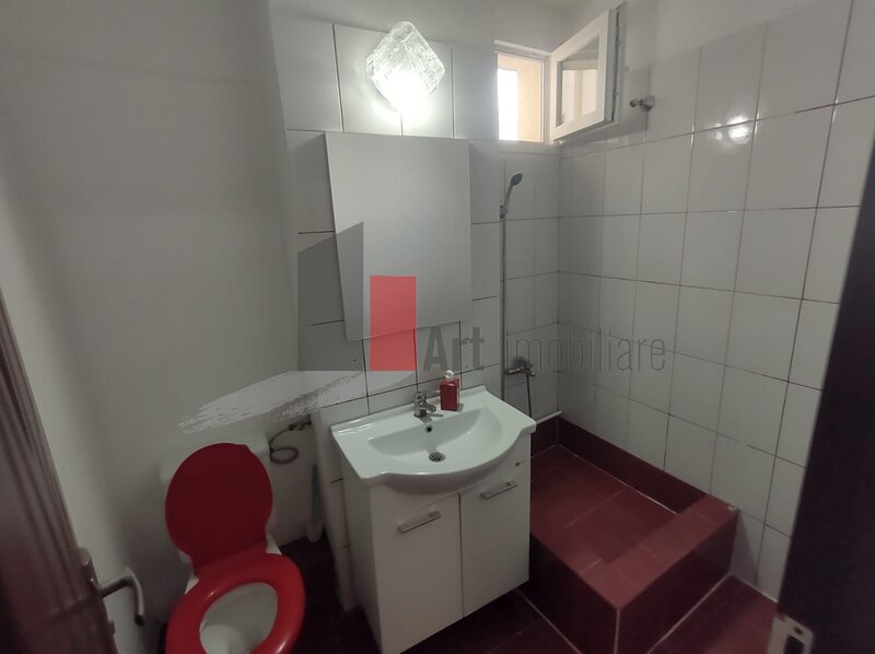 Bd. Obregia - Fantana Florilor vanzare apartament 3 camere cu centrala