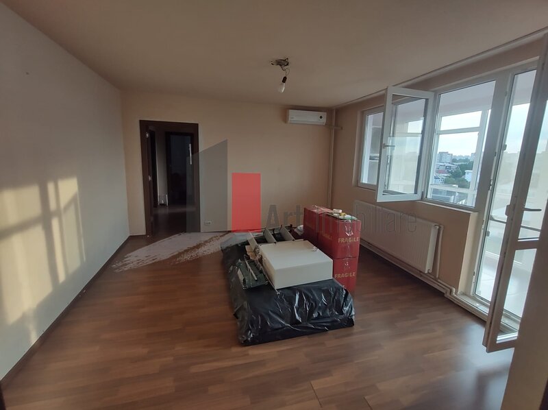 Bd. Obregia - Fantana Florilor vanzare apartament 3 camere cu centrala